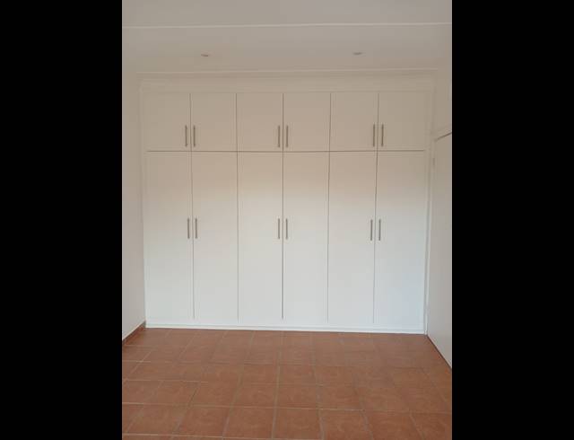 2 BEDROOM DUPLEX FOR SALE IN SCOTTBURGH CENTRAL